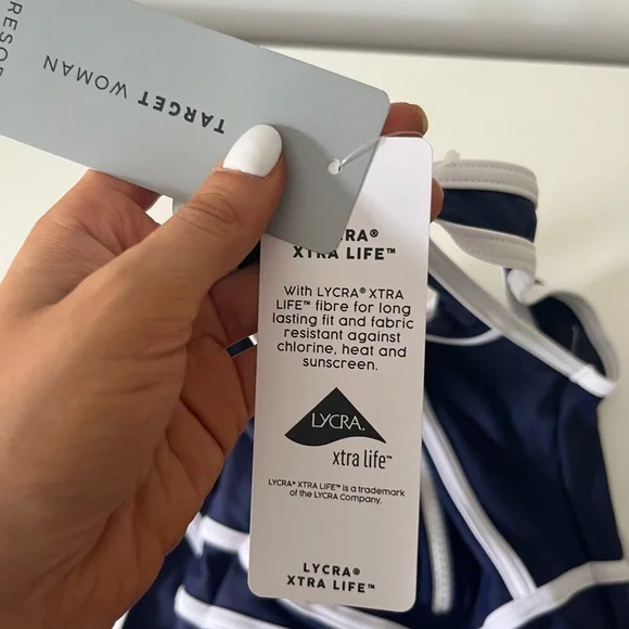 Target Swimsuit - brand new - Picture 5 of 5